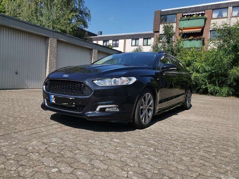 Schwarz Gebraucht 2017 Ford Mondeo ST-Line Kombi | 13.800 € (Etwas zu teuer) - Bild 1/4