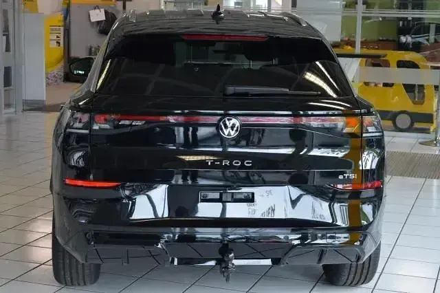 Neu VW T-Roc R-line 150 PS (110 kW) 2026 Schwarz SUV