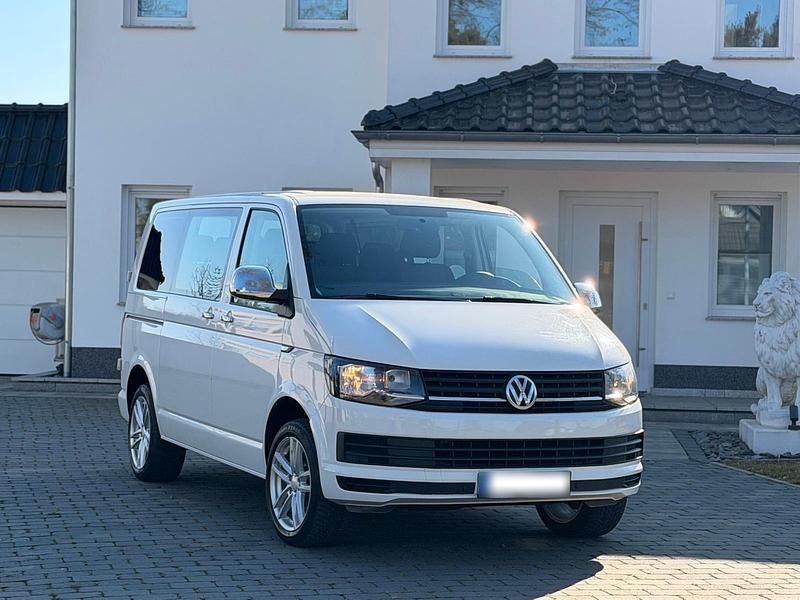 Gebraucht VW Transporter 102 PS (75 kW) 2019 Weiß Van