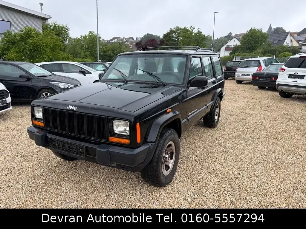 Gebraucht Jeep Cherokee 116 PS (85 kW) 2000 Schwarz SUV