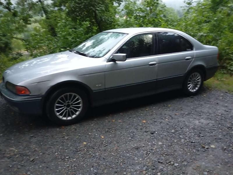 Gebraucht BMW 520 150 PS (110 kW) 1998 Grau Limousine