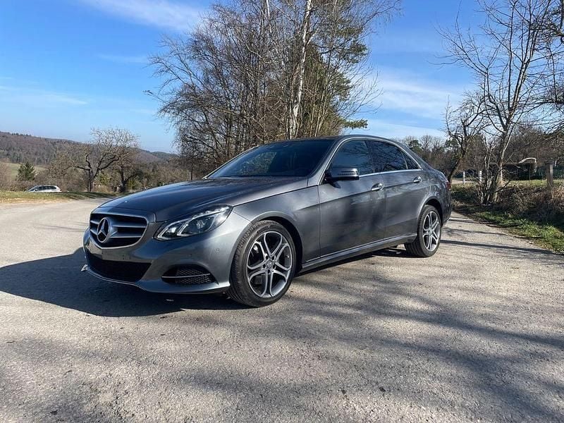 Gebraucht Mercedes E250 Avantgarde 204 PS (150 kW) 2016 Grau Kombi