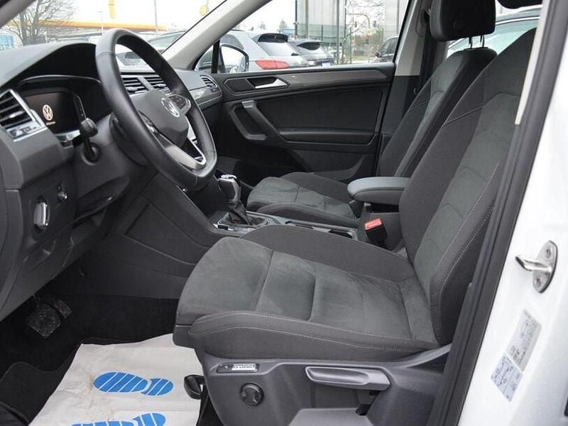 Gebraucht VW Tiguan Allspace Life 150 PS (110 kW) 2022 Weiß SUV