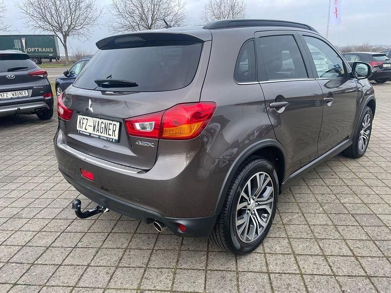 Gebraucht Mitsubishi ASX 117 PS (86 kW) 2016 Braun SUV