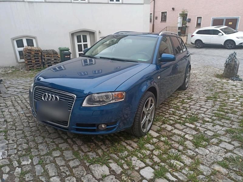 Blau Gebraucht 2006 Audi A4 Kombi | 2.499 € (Fairer Preis) - Bild 1/4