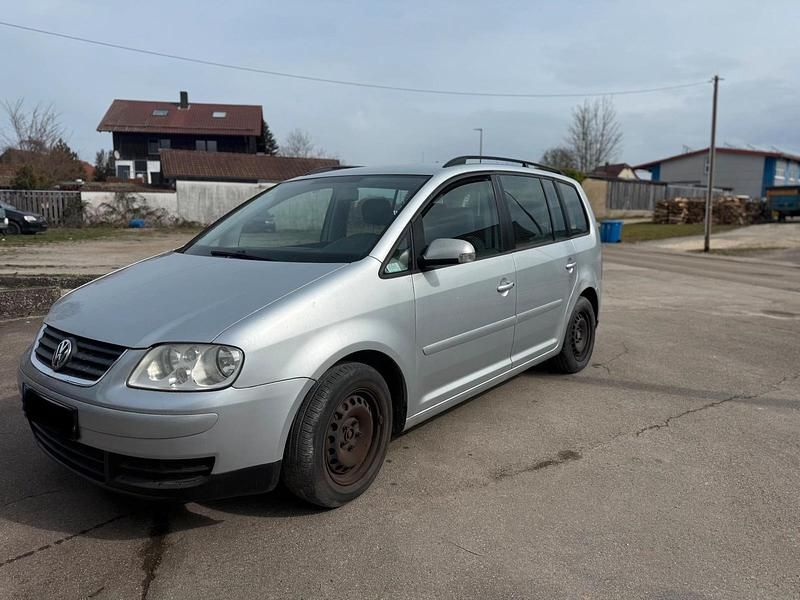 Gebraucht VW Touran 115 PS (84 kW) 2004 Silber Van / Kleinbus