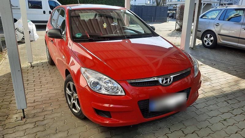 Gebraucht Hyundai i30 2008 Rot Kleinwagen