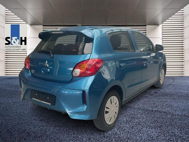 Gebraucht Mitsubishi Space Star Select 71 PS (52 kW) 2025 Blau Limousine