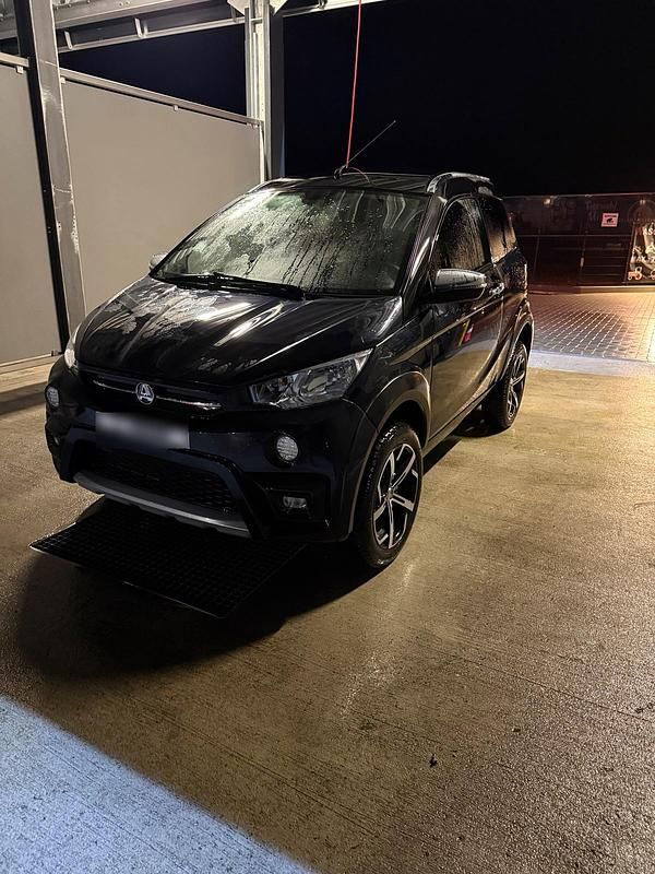 Gebraucht Aixam Crossover Premium 2022 Schwarz
