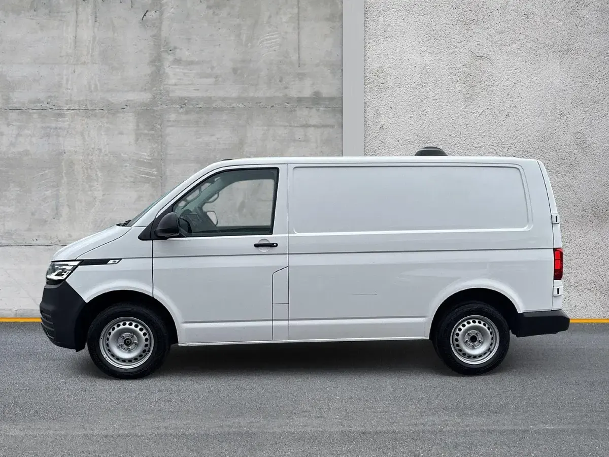 Używany VW Transporter 150 KM (110 kW) 2020 Biały Van