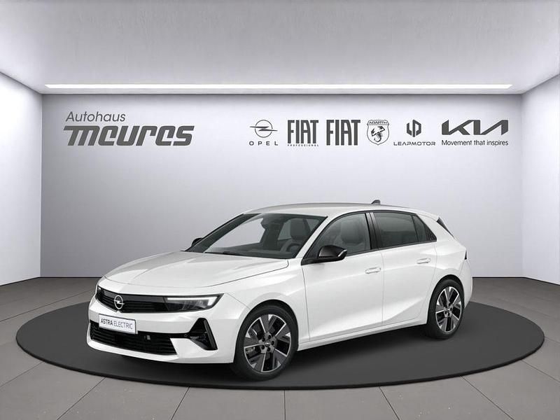 Weiss Neu 2025 Opel Astra Edition Limousine | 24.950 € - Bild 1/1