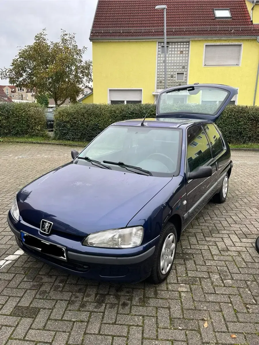 Gebraucht Peugeot 106 75 PS (55 kW) 2001 Blau Kleinwagen