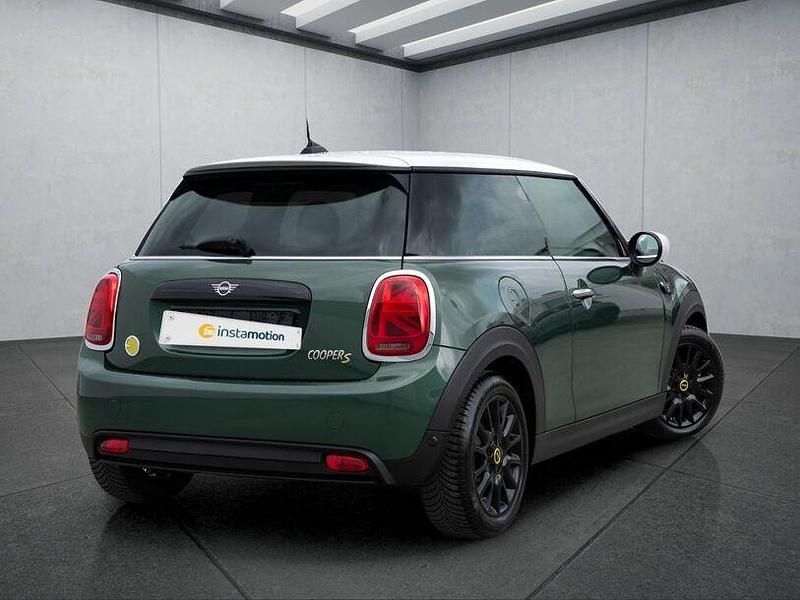 Gebraucht Mini Cooper SE 135 kW (184 PS) 2022 Grün Kleinwagen