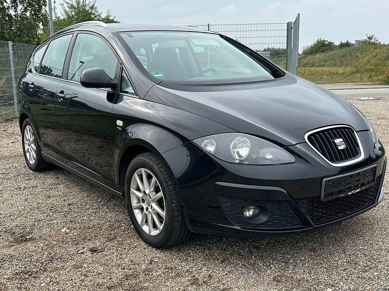 Schwarz Gebraucht 2011 Seat Altea Van / Kleinbus | 3.500 € (Fairer Preis) - Bild 1/4