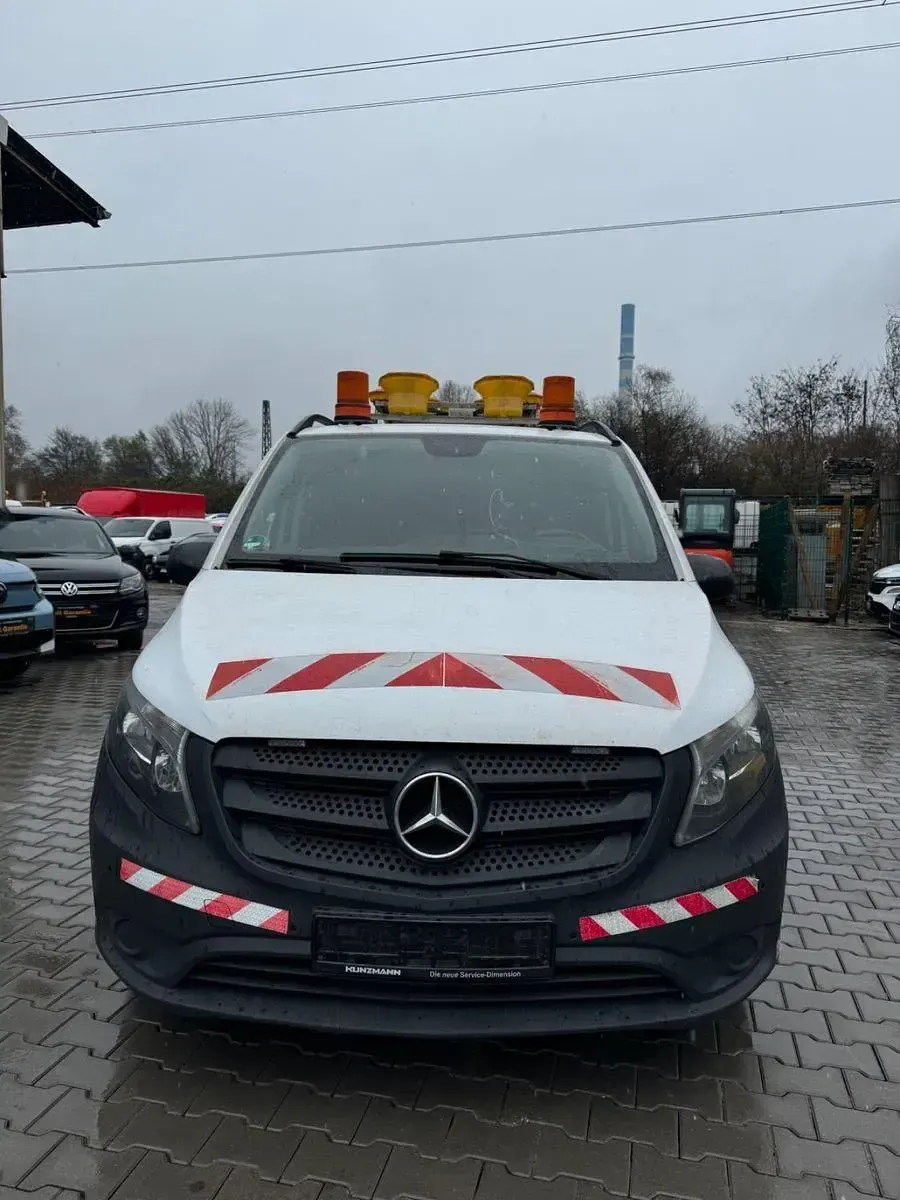 Gebraucht Mercedes Vito 163 PS (119 kW) 2020 Weiß Van