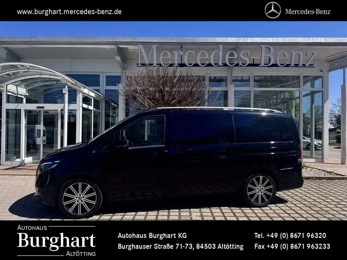 Gebraucht Mercedes V300 Style 237 PS (174 kW) 2025 Obsidianschwarz Van / Kleinbus