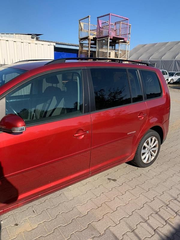 Gebraucht VW Touran 140 PS (102 kW) 2008 Orange Van / Kleinbus