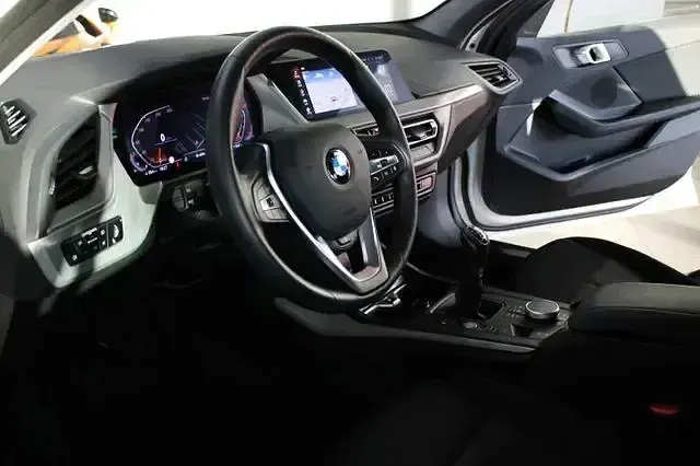 Gebraucht BMW 116 Advantage 109 PS (80 kW) 2024 Weiß Kleinwagen