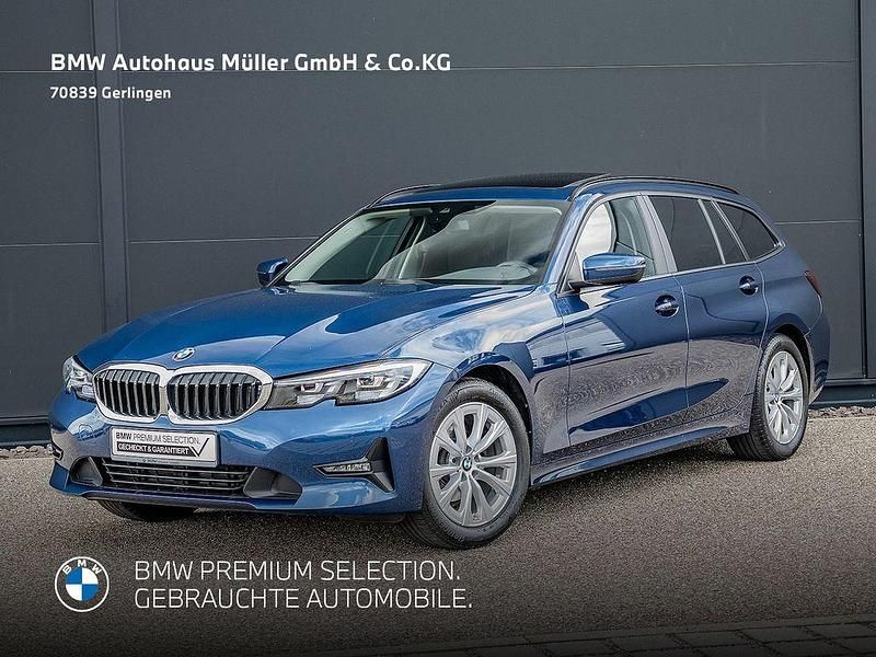 Blau Gebraucht 2022 BMW 318 Advantage Kombi | 27.870 € (Fairer Preis) - Bild 1/4