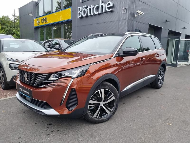 Lackierung cuprite/metallic klarlack Gebraucht 2023 Peugeot 5008 GT Van / Kleinbus | 36.780 € - Bild 1/4