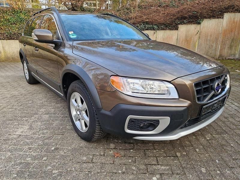 Gebraucht Volvo XC70 163 PS (119 kW) 2013 Braun Kombi