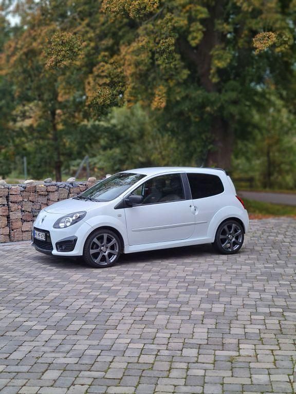 Weiß Gebraucht 2011 Renault Twingo Kleinwagen | 6.550 € (Fairer Preis) - Bild 1/4