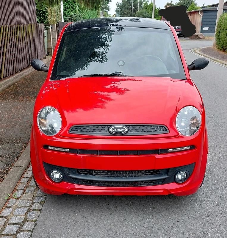 Rot Gebraucht 2017 Microcar Dué Kleinwagen | 7.800 € - Bild 1/4