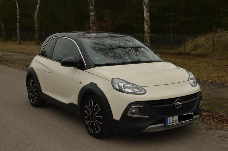 Weiß Gebraucht 2019 Opel Adam Rocks Rocks Kleinwagen | 10.750 € (Guter Preis) - Bild 1/4