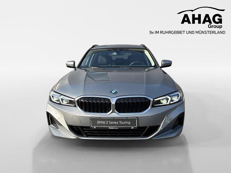 Gebraucht BMW 320e Shadowline 204 PS (150 kW) 2022 Schwarz Kombi
