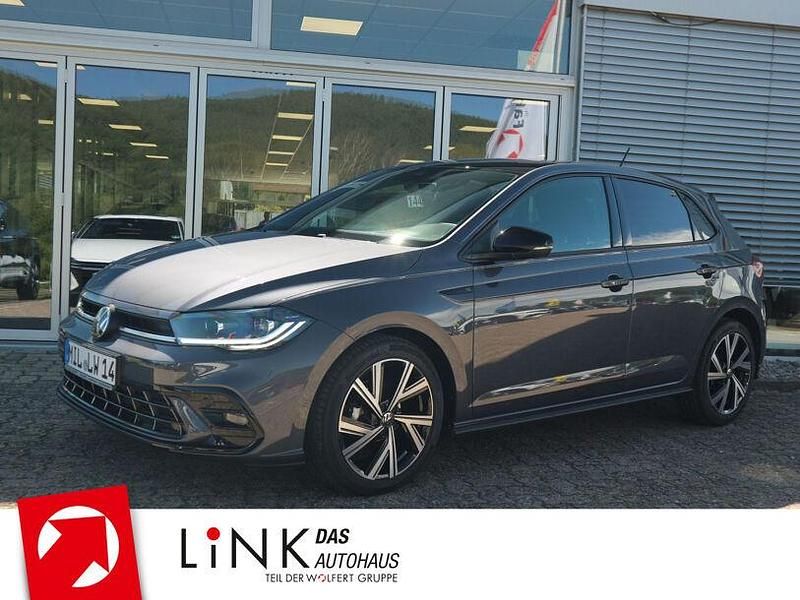 Rauchgrau metallic Gebraucht 2025 VW Polo R-line Limousine | 27.690 € (Teuer) - Bild 1/4