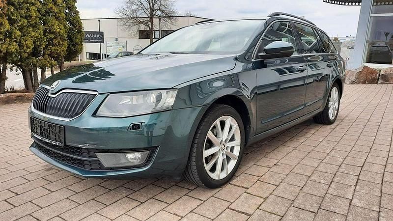 Gebraucht Skoda Octavia Style 110 PS (80 kW) 2016 Grün Kleinwagen