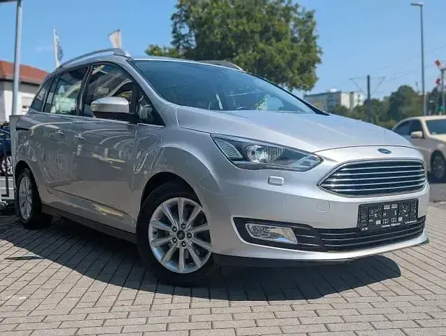 Gebraucht Ford Grand C-Max Titanium 150 PS (110 kW) 2016 Silber Van / Kleinbus