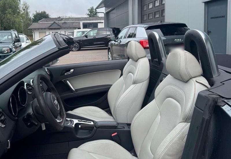 Gebraucht Audi TT Roadster Exclusive 340 PS (250 kW) 2011 Grau Cabrio