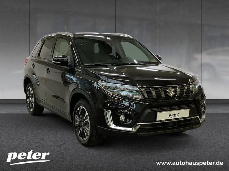 Gebraucht Suzuki Vitara Comfort 102 PS (75 kW) 2024 Cosmic black pearl met. SUV