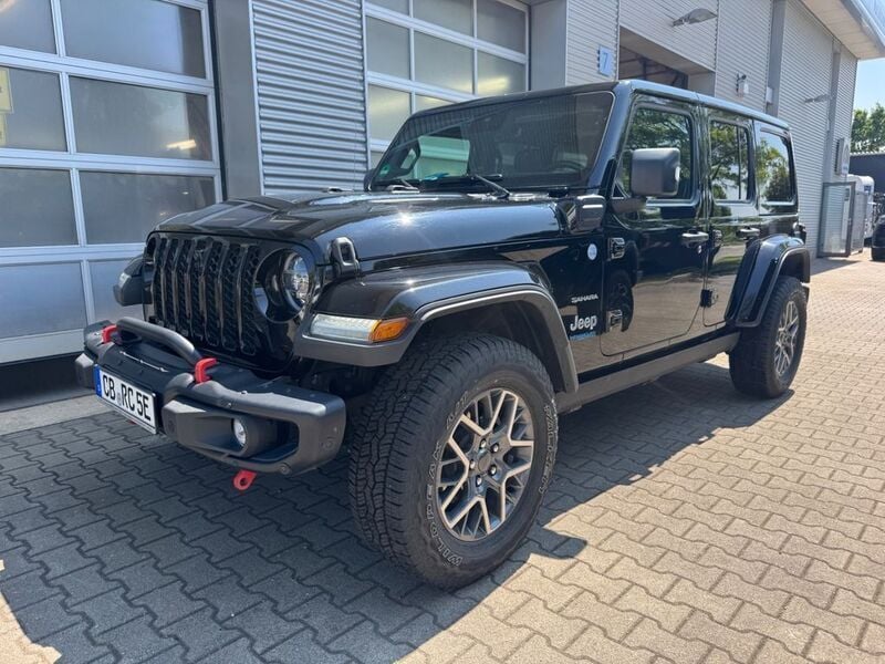 Black clear coat Gebraucht 2021 Jeep Wrangler Unlimited SUV | 54.900 € (Fairer Preis) - Bild 1/4