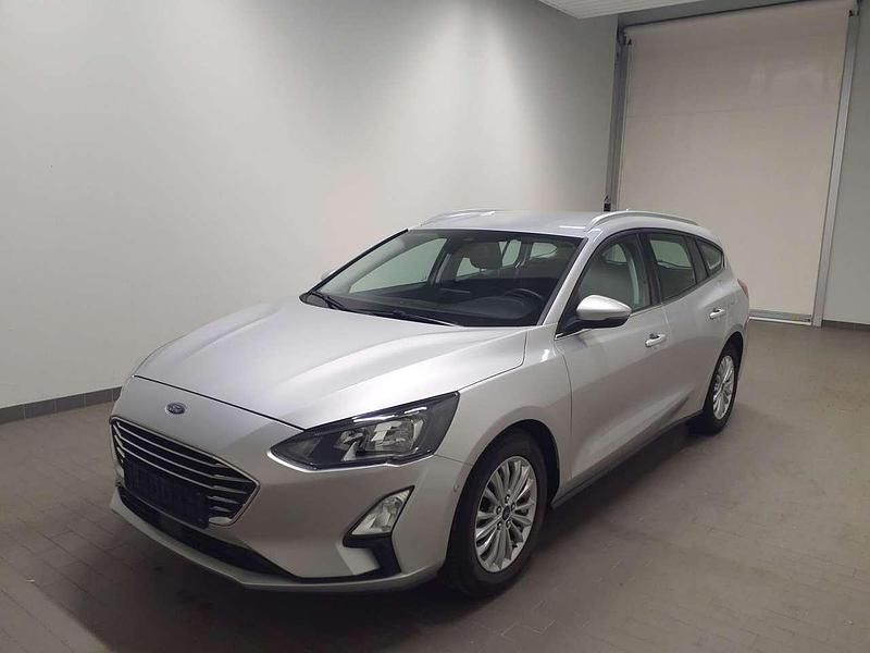 Polar silber Gebraucht 2021 Ford Focus Titanium Kombi | 15.900 € (Superpreis) - Bild 1/4