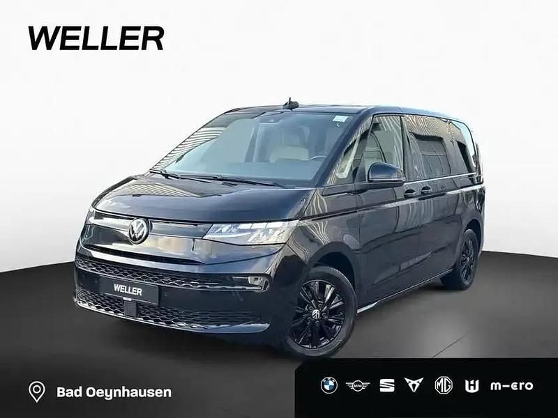 Deep black pearlescent (schwarz) Gebraucht 2023 VW T7 Van | 43.750 € (Superpreis) - Bild 1/4