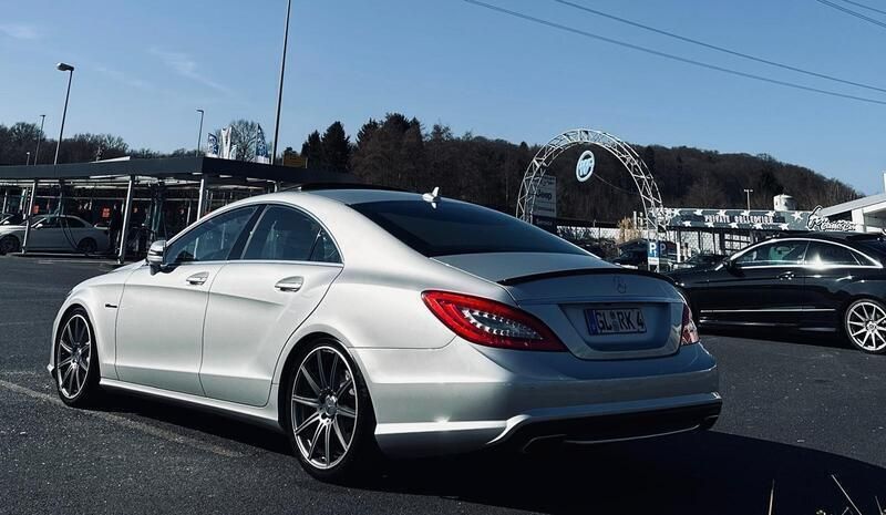 Silber Gebraucht 2014 Mercedes CLS500 Coupé | 33.900 € (Fairer Preis) - Bild 1/4