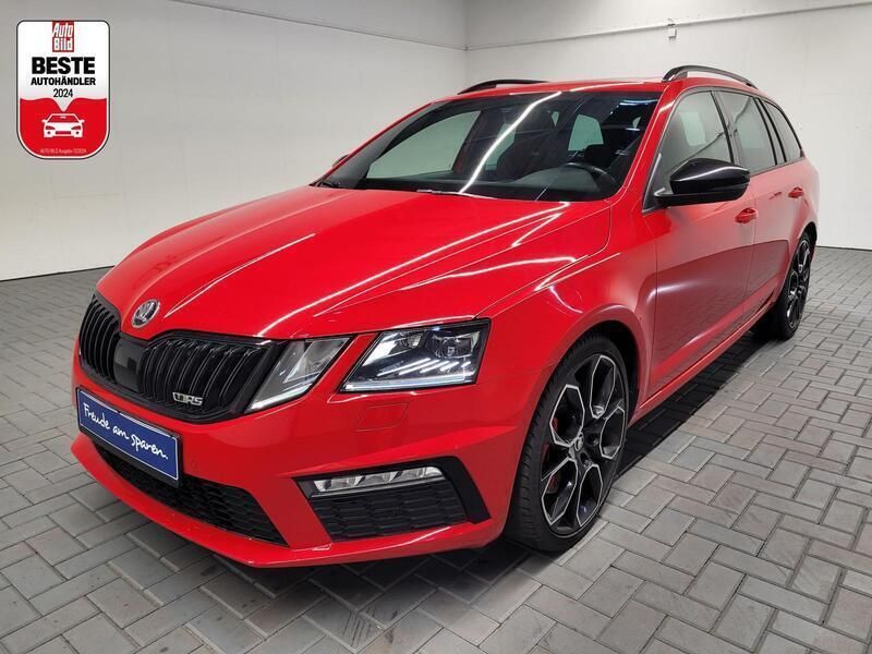Rot (rot) Gebraucht 2018 Skoda Octavia RS Kombi | 20.980 € (Fairer Preis) - Bild 1/4