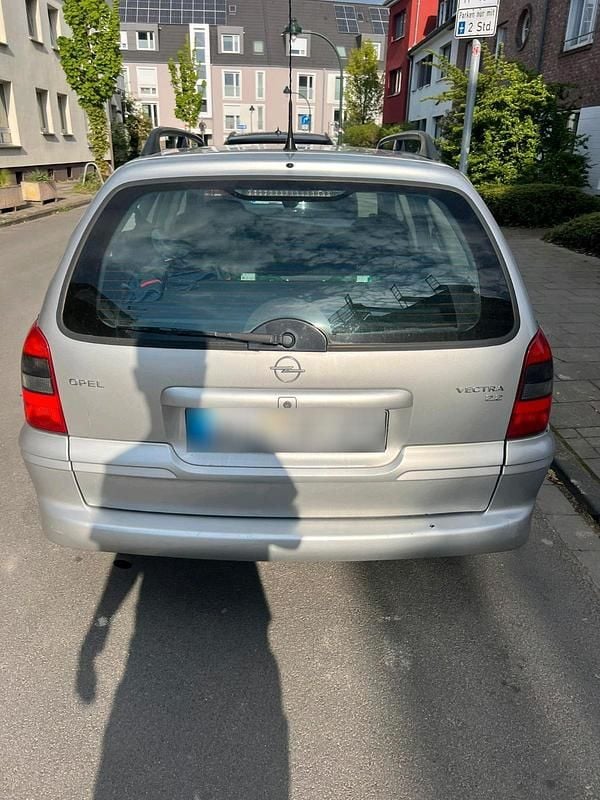 Second-hand Opel Vectra 2002 Gri Break