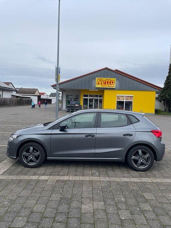 Gebraucht Seat Ibiza 75 PS (55 kW) 2018 Grau Kleinwagen