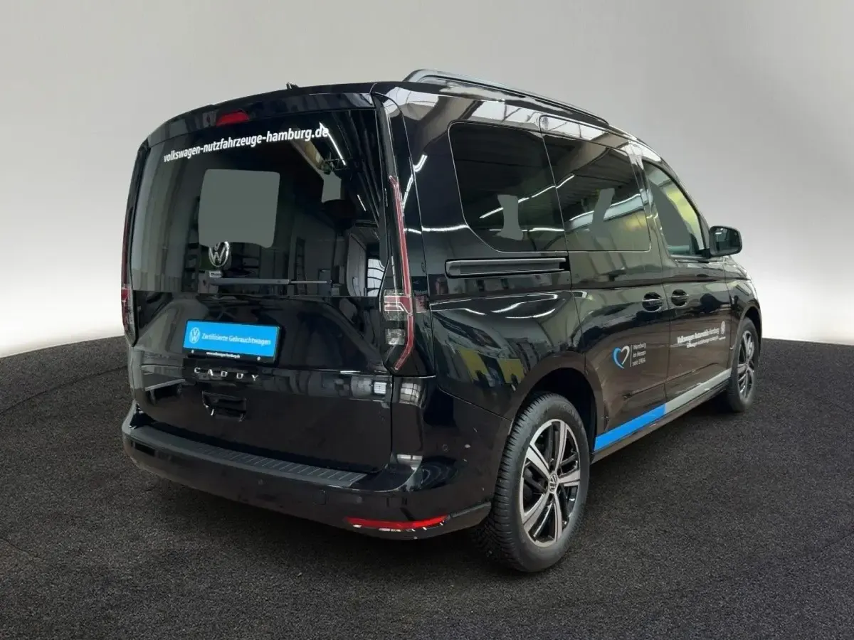 Gebraucht VW Caddy Life 116 PS (85 kW) 2025 Deep black perleffekt Van / Kleinbus