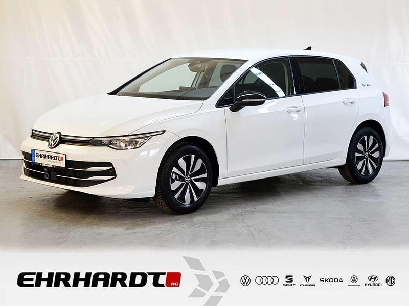 Pure white Gebraucht 2025 VW Golf VIII Goal Limousine | 26.990 € (Superpreis) - Bild 1/3