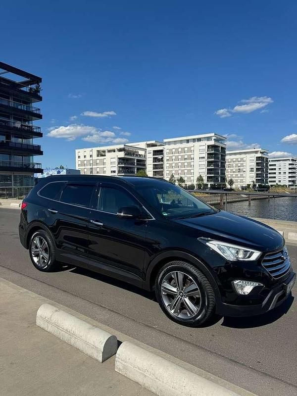 Gebraucht Hyundai Grand Santa Fe Premium 197 PS (144 kW) 2015 Schwarz SUV