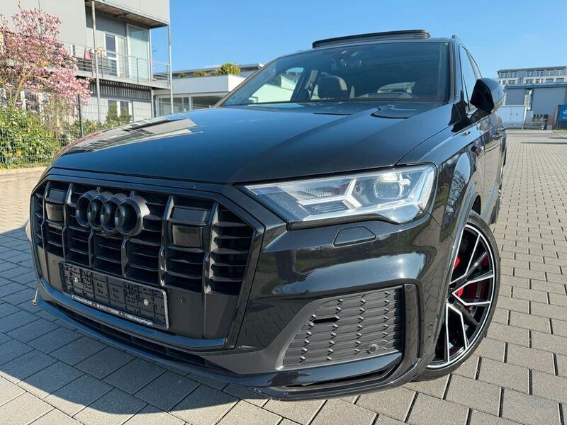 Schwarz Gebraucht 2022 Audi Q7 Competition SUV | 49.980 € (Fairer Preis) - Bild 1/4