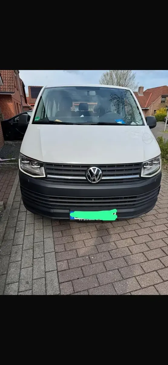 Gebraucht VW Caravelle 102 PS (75 kW) 2016 Weiß Van