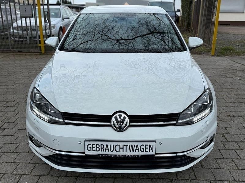 Gebraucht VW Golf VII Join 116 PS (85 kW) 2018 Weiß Limousine