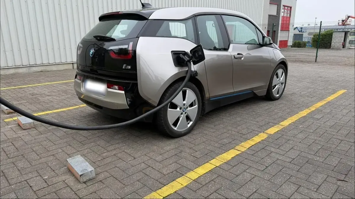 Gebraucht BMW i3 170 PS (125 kW) 2015 Beige Kleinwagen