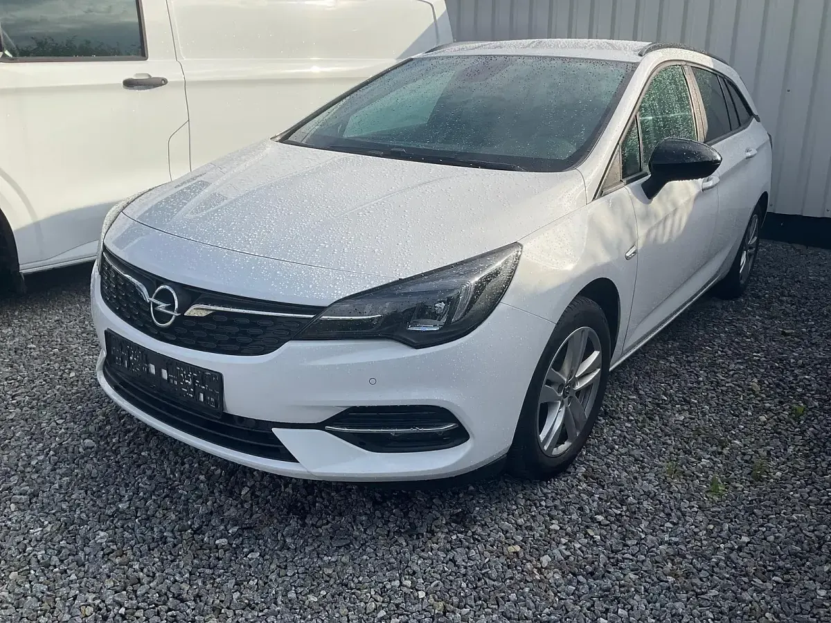 Gebraucht Opel Astra Edition 145 PS (106 kW) 2021 Kombi