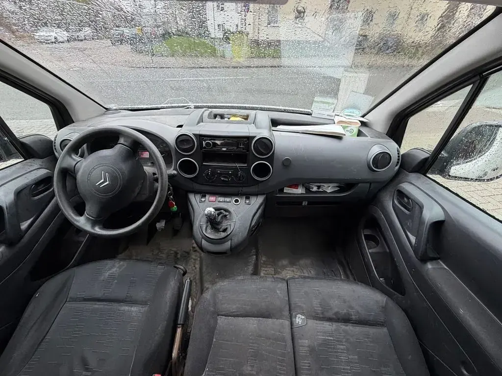 Gebraucht Citroën Berlingo 92 PS (67 kW) 2010 Weiß Van / Kleinbus